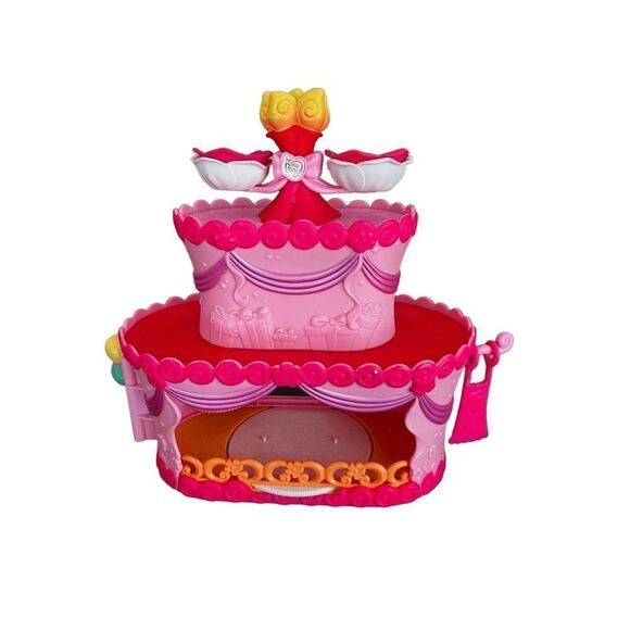 My Little Pony Ponyville Roller Skate Party Cake Pinkie Pie 2007 - Picture 2 of 10